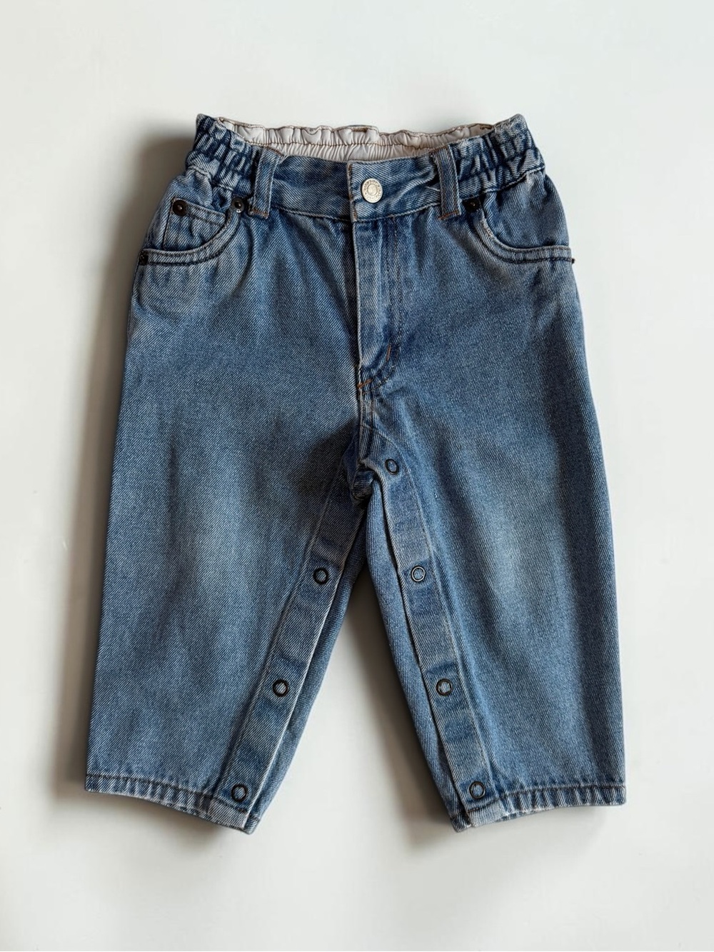 VINTAGE 90s GAP Classic Light Wash Snap Leg Elastic Waist Denim Jeans